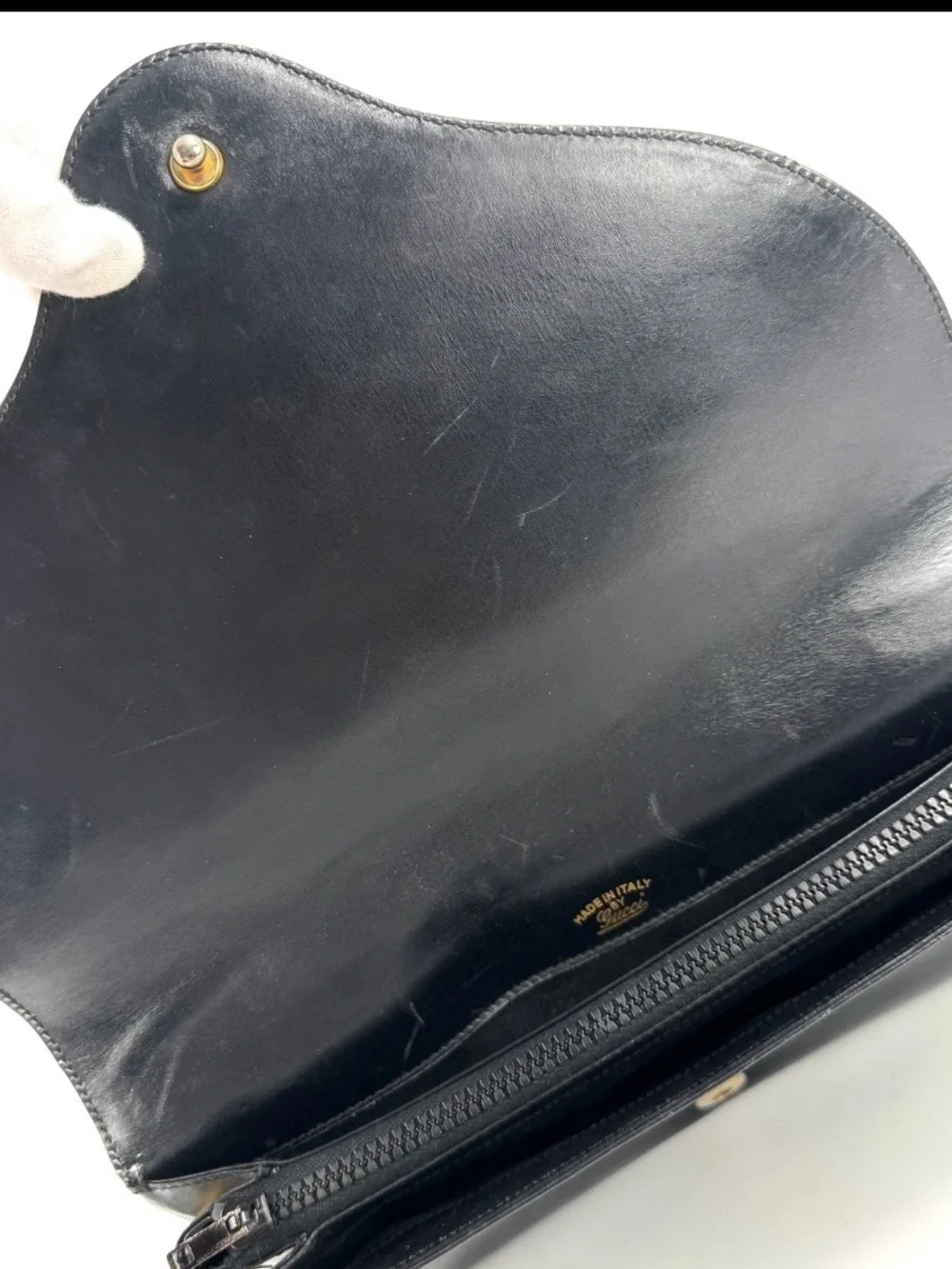 Gucci Black Leather Shoulder Bag with Gold Horsebit - Picture 4 of 16